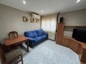 Vivienda-Piso-Calle-Agudes-en-Ciudad-Meridiana-en-Nou-Barris-de-Barcelona